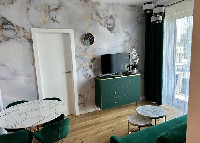 Brand New !!! Baltic Marina Residence Sauna & Fitness s- Royal Green s, Ferienwohnung Polnische Ostsee